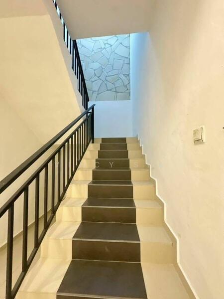 Taman Sri Kulai Baru untuk Untuk Dijual - RM 488,000, Feb 2026 - Interior - PropertyGuru.com.my