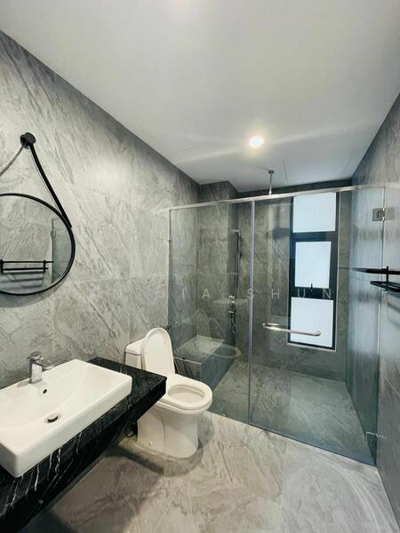 Service Residence for Rent at The Goodwood Residence - Wan Jia Shun - Bathroom - PropertyGuru.com.my
