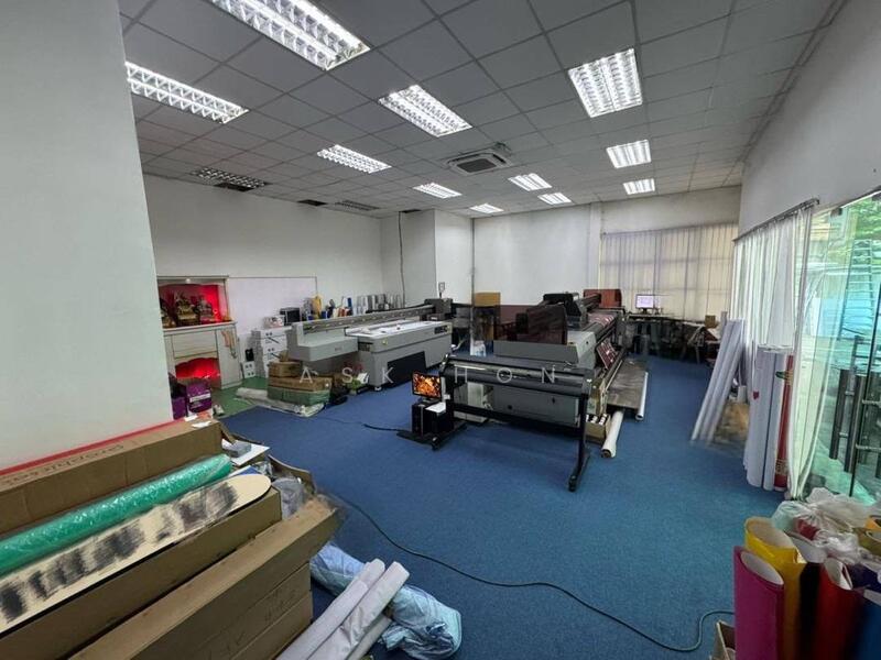Taman Kempas Utama untuk Untuk Dijual - RM 2,700,000, Mac 2026 - PropertyGuru.com.my