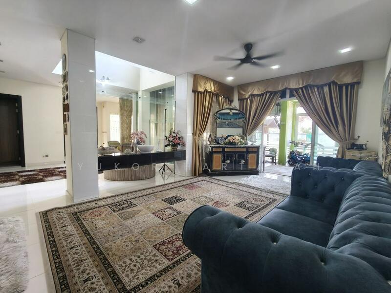 Bungalow for Sale in Bukit Beruntung (Selangor) - Syukor Hartanah - Living Room - PropertyGuru.com.my