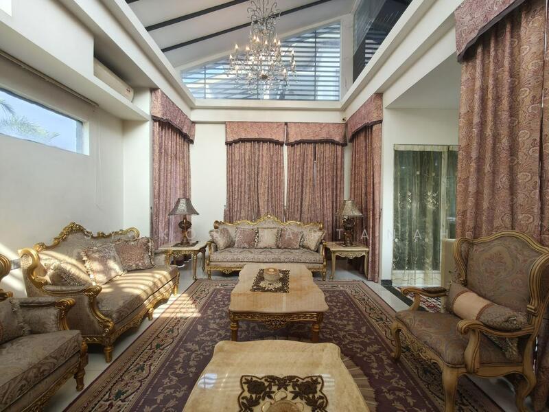 Bungalow for Sale in Bukit Beruntung (Selangor) - Syukor Hartanah - Living Room - PropertyGuru.com.my