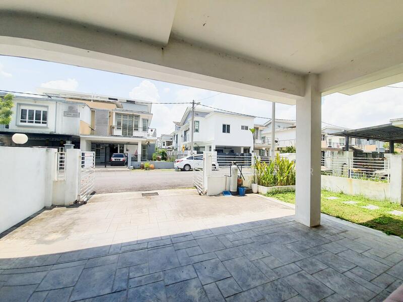Semi-Detached House for Sale in Bandar Saujana Putra (Tanjong Duabelas) - Arief Iskandar - Exterior - PropertyGuru.com.my