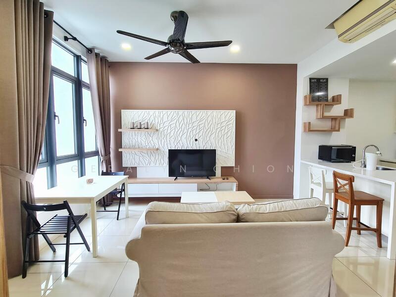 Service Residence for Sale at Tropicana Avenue - Geralyn Chionh - Living Room - PropertyGuru.com.my