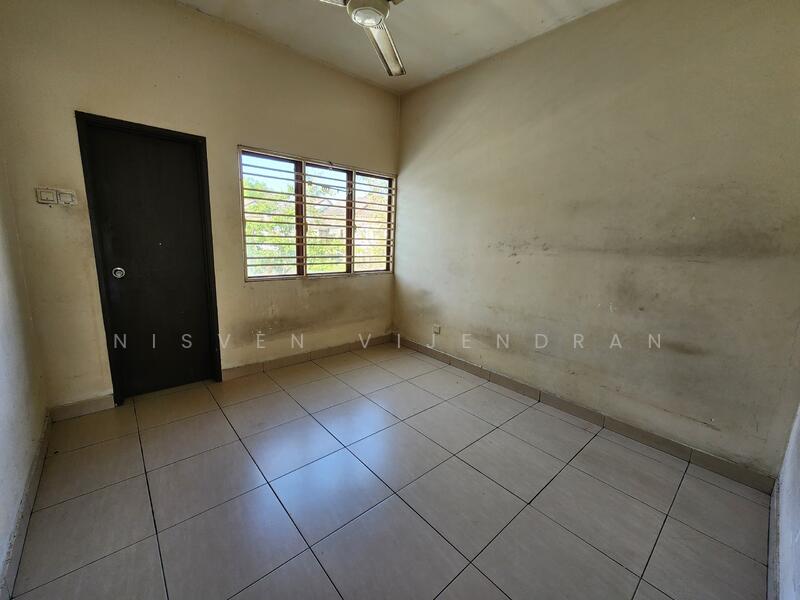 2-storey Terraced House for Sale in Rawang (Selangor) - Nisven Vijendran - Interior - PropertyGuru.com.my