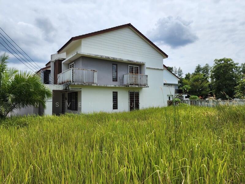 2-storey Terraced House for Sale in Rawang (Selangor) - Nisven Vijendran - Exterior - PropertyGuru.com.my