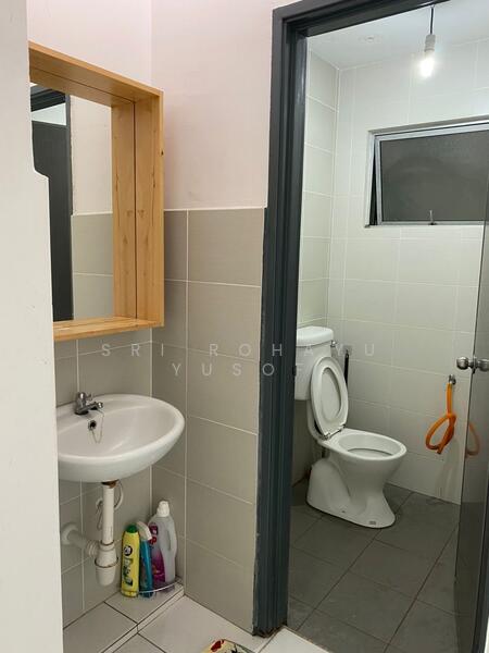 Apartment for Rent at Suria Residence - Sri Rohayu Yusof - Bathroom - PropertyGuru.com.my