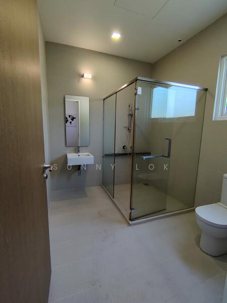 3-storey Terraced House for Sale in George Town (Penang) - Sunny Lok - Bathroom - PropertyGuru.com.my