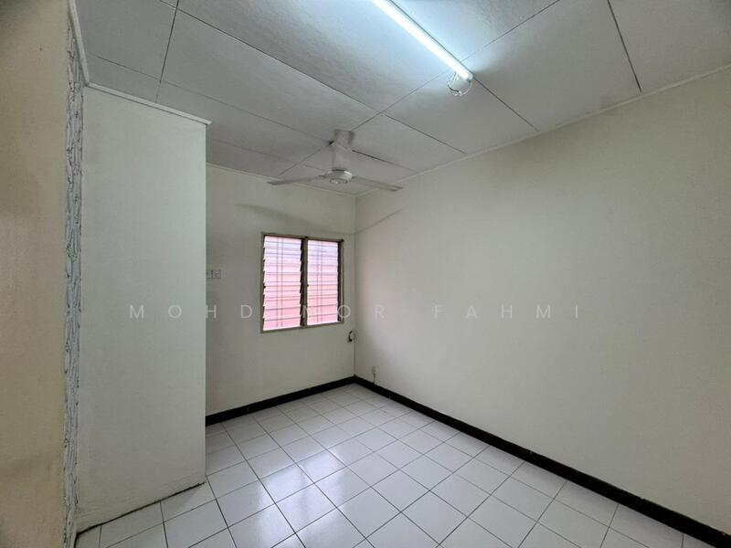 For Sale - Bukit Subang