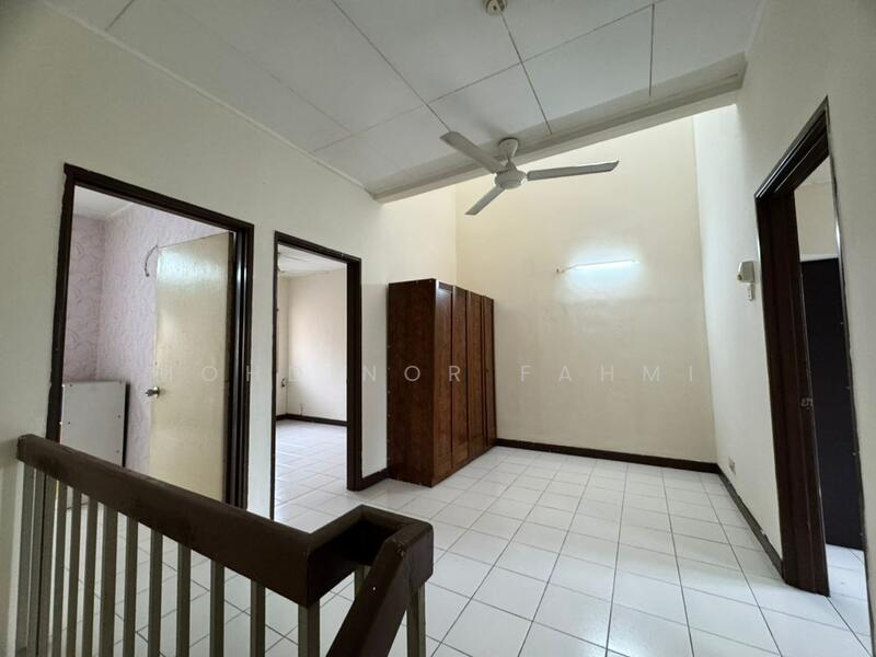 For Sale - Bukit Subang