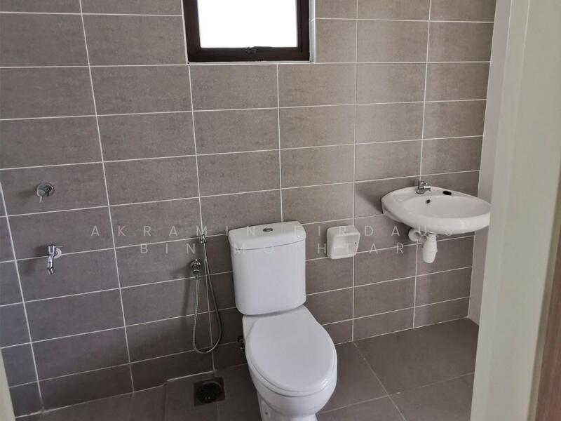 2-storey Terraced House for Sale in Semenyih (Selangor) - Akramin Firdaus Bin Mokhtar - Bathroom - PropertyGuru.com.my