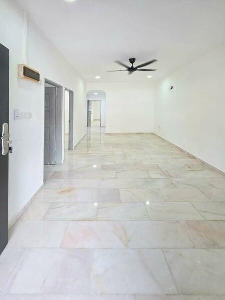 Taman Johor Jaya untuk Untuk Dijual - RM 588,000, Feb 2026 - Interior - PropertyGuru.com.my