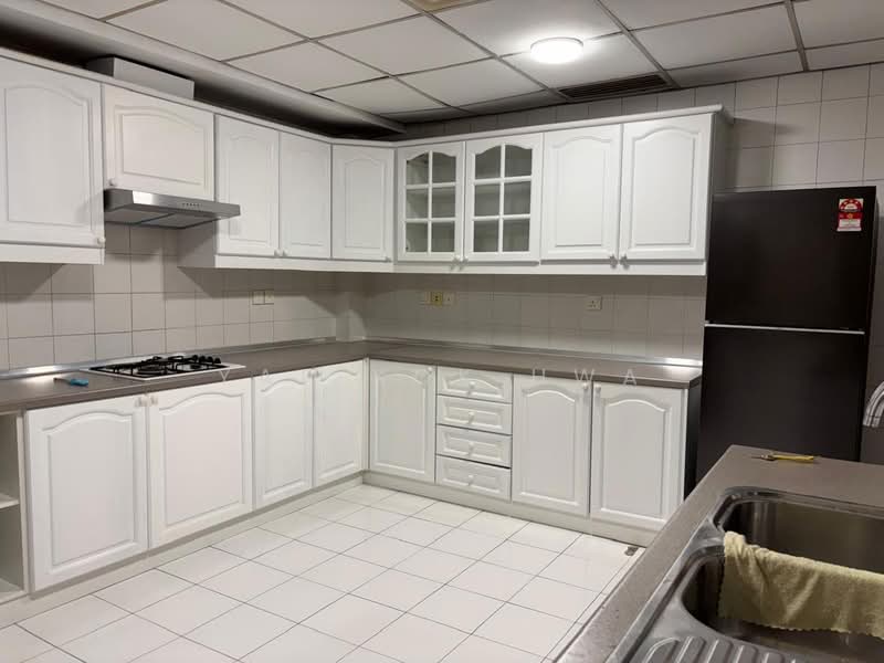 Condominium for Sale at Sri Kenny - Yap Kok Hwa - Kitchen - PropertyGuru.com.my