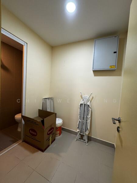 Condominium for Sale at Westside Three - Chia Wei Ping - Maid’s room - PropertyGuru.com.my