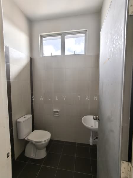 Semi-Detached House for Sale in Bandar Kulai (Kulai) - Sally Tan - PropertyGuru.com.my