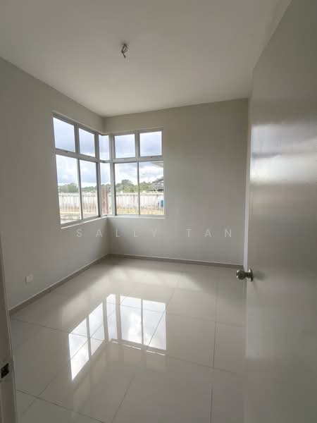 Semi-Detached House for Sale in Bandar Kulai (Kulai) - Sally Tan - PropertyGuru.com.my