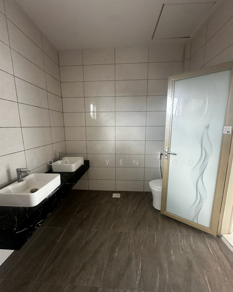 Semi-Detached House for Sale in Kotasas (Kuantan) - Soon Yen Loo - Bathroom - PropertyGuru.com.my