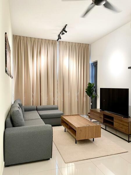 Lakeville Residence untuk Untuk Dijual - RM 500,000, Feb 2026 - Living Room - PropertyGuru.com.my