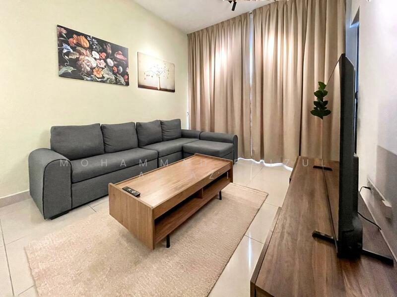 Lakeville Residence untuk Untuk Dijual - RM 500,000, Feb 2026 - Living Room - PropertyGuru.com.my