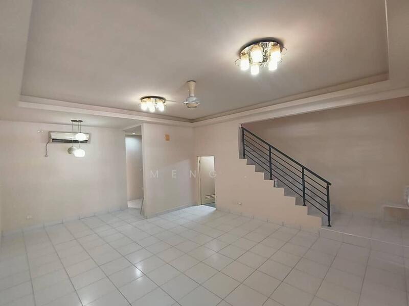 2-storey Terraced House for Sale in Johor Bahru (Johor) - Meng . - Living Room - PropertyGuru.com.my
