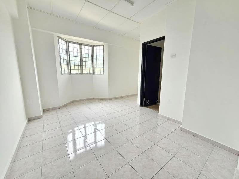 Apartment for Sale at Tasik Heights Apartment - Mohd Nazri Roslan - PropertyGuru.com.my