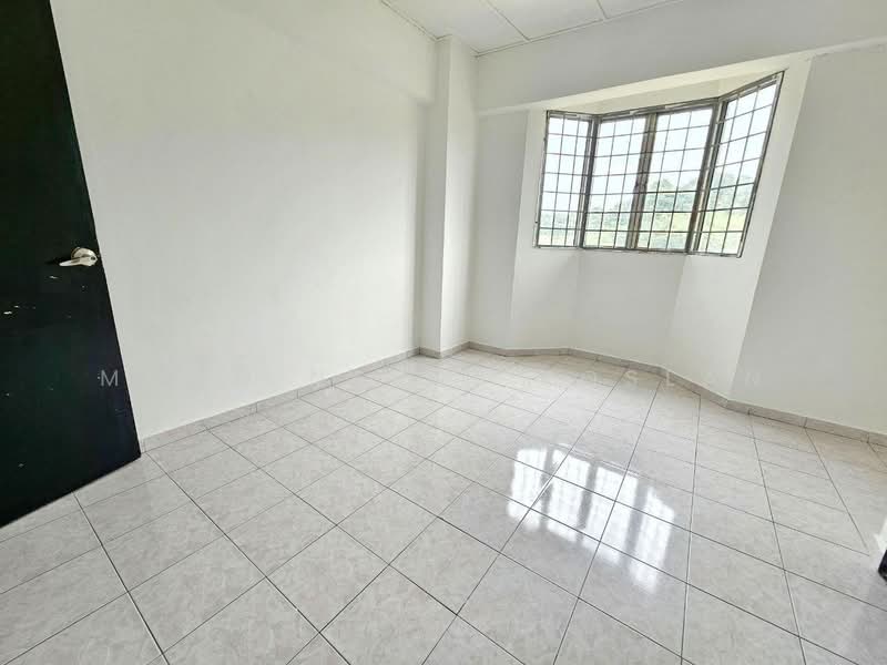 Apartment for Sale at Tasik Heights Apartment - Mohd Nazri Roslan - PropertyGuru.com.my