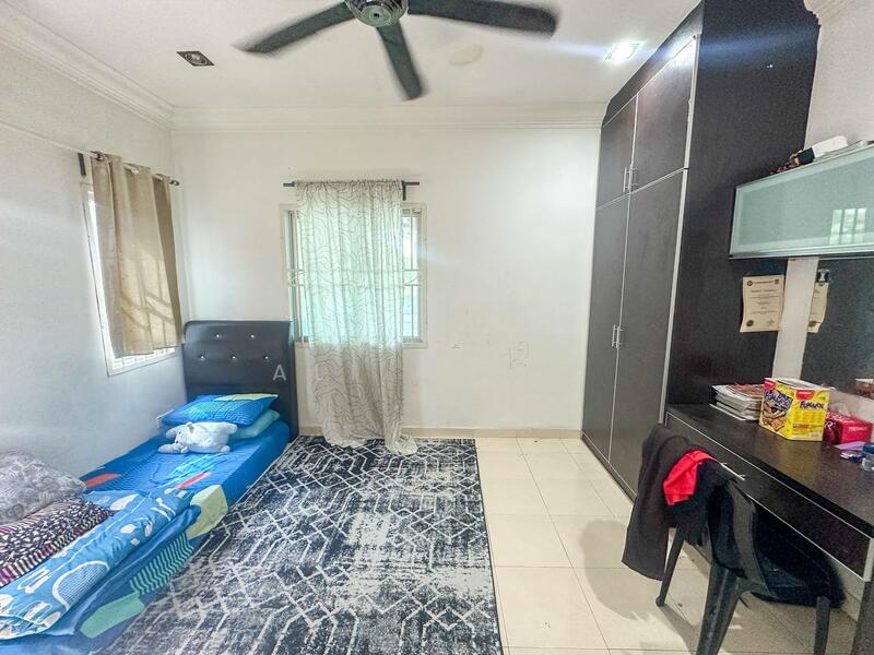 Seksyen 23 Shah Alam untuk Untuk Dijual - RM 1,250,000, Feb 2026 - Bedroom - PropertyGuru.com.my