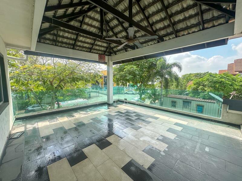 Seksyen 23 Shah Alam untuk Untuk Dijual - RM 1,250,000, Feb 2026 - Balcony - PropertyGuru.com.my