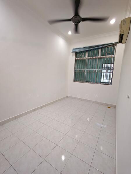 1-storey Terraced House for Sale in Taman Puteri Wangsa (Ulu Tiram) - Zack Chow - Interior - PropertyGuru.com.my