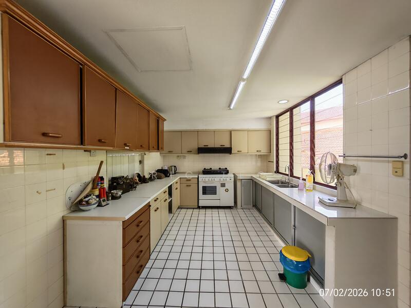 Condominium for Sale at Desa Damansara - Eric Teo - Kitchen - PropertyGuru.com.my