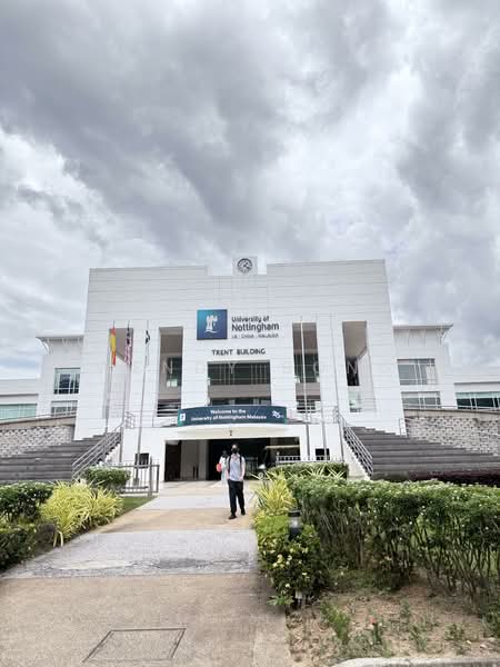 Untuk Dijual - Midlands City