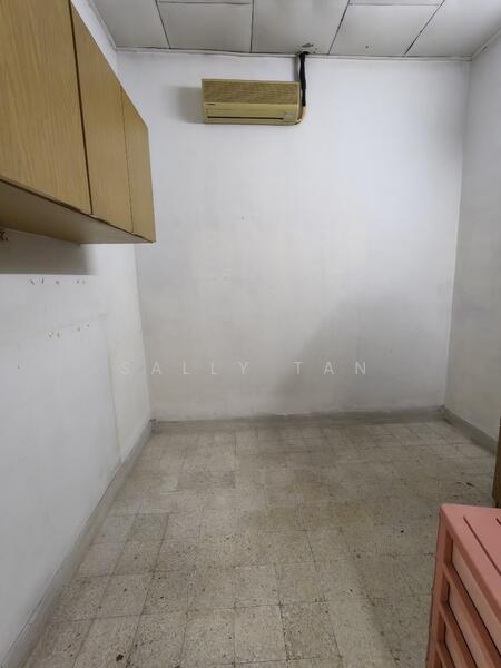 Taman Rasah Jaya 70300 Seremban Negeri Sembilan untuk Untuk Dijual - RM 280,000, Feb 2026 - Bed room  - PropertyGuru.com.my