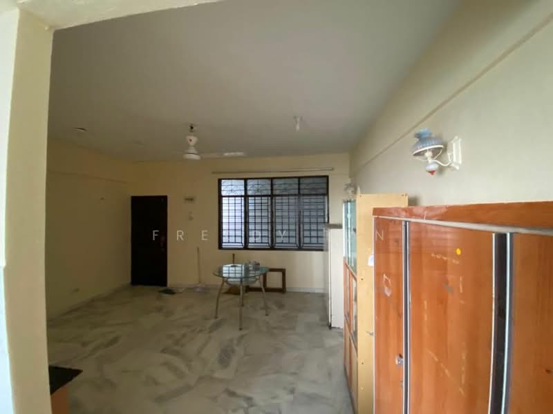 Flat for Sale at Taman Bukit Jambul - Freddy Tan - Living Room - PropertyGuru.com.my