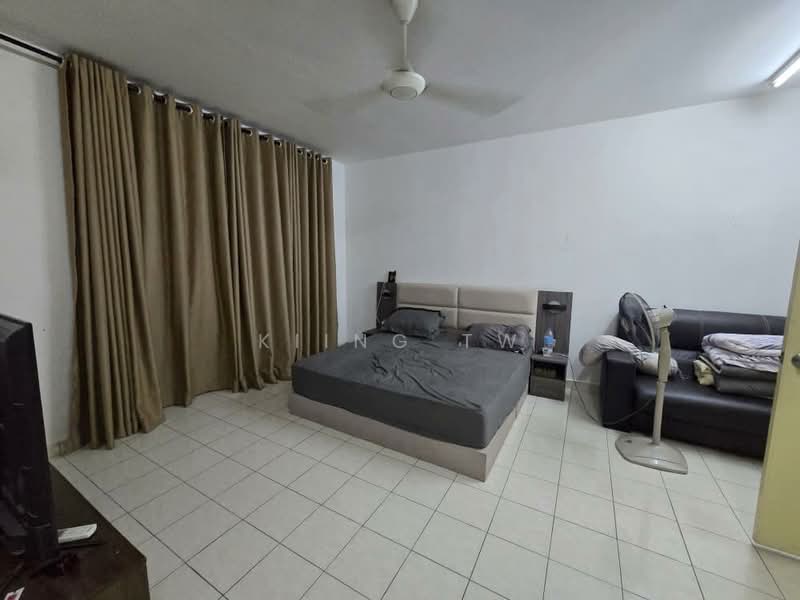 Rumah Teres 2 Tingkat untuk Dijual di Taman Megah Kepong (Kepong) - Kiing TW - Bedroom - PropertyGuru.com.my
