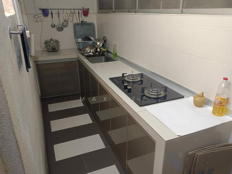 Bandar Sungai Long - 3