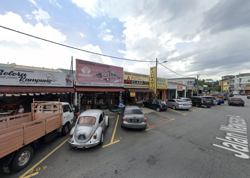 Shop for Sale in Bandar Baru Ampang (Ampang) - Chris Yap - Exterior - PropertyGuru.com.my