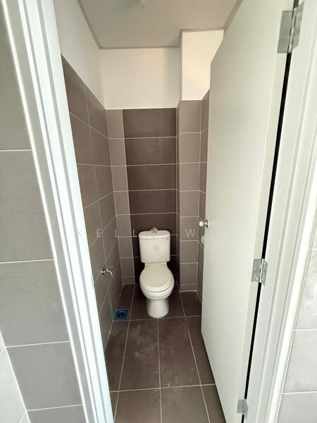 Terrace Factory for Sale in Kulai (Johor) - Kelly Wai - Bathroom - PropertyGuru.com.my