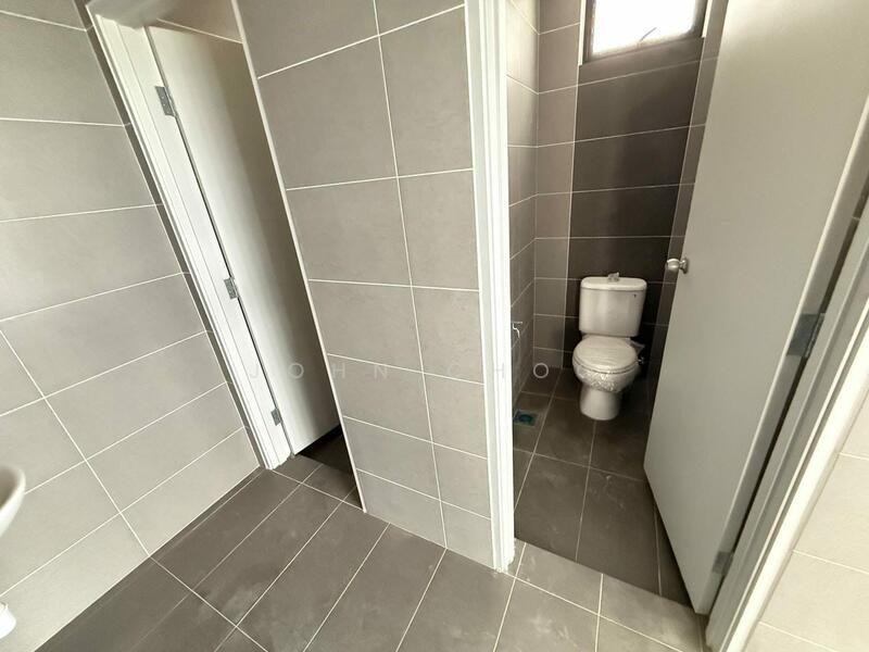 Terrace Factory for Sale in Kulai (Johor) - John Choo - Bathroom - PropertyGuru.com.my