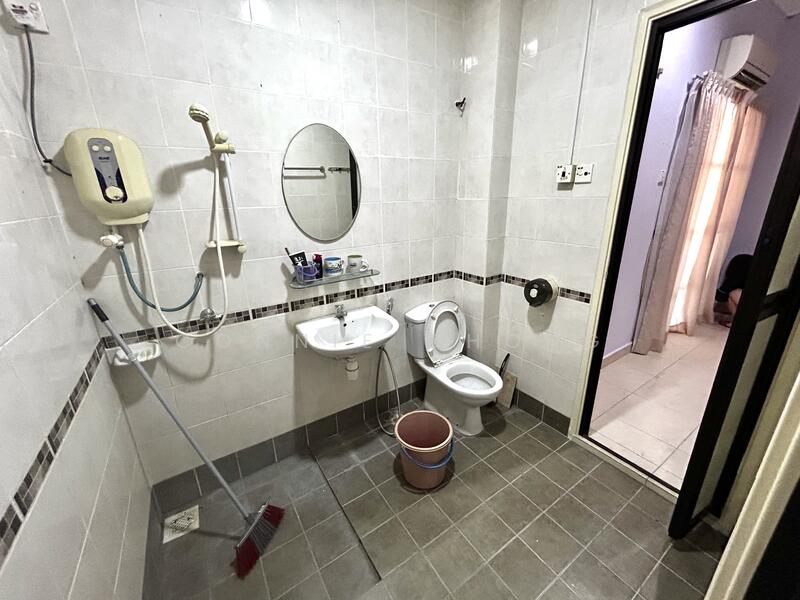 Rumah Teres 2 Tingkat untuk Dijual di Seremban 2 (Negeri Sembilan) - Connie Chong - Bathroom - PropertyGuru.com.my