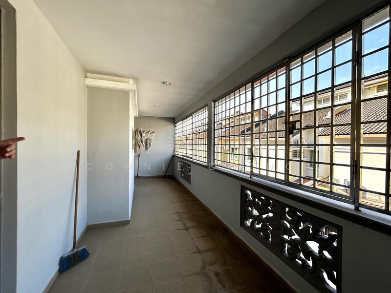 Rumah Teres 2 Tingkat untuk Dijual di Seremban 2 (Negeri Sembilan) - Connie Chong - Balcony - PropertyGuru.com.my