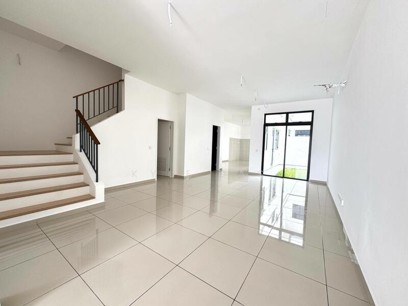 Cluster House for Sale in Iskandar Puteri (Nusajaya) (Johor) - Kyle Das - Living Room - PropertyGuru.com.my