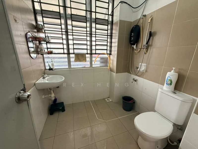 2-storey Terraced House for Sale in Iskandar Puteri (Nusajaya) (Johor) - Rex Heng - Bathroom - PropertyGuru.com.my