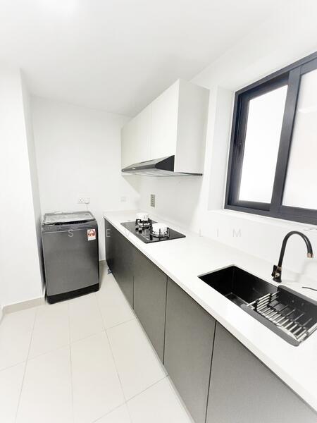 Westside Three untuk Untuk Disewa - RM 7,300 /bulan, Mac 2026 - Kitchen - PropertyGuru.com.my