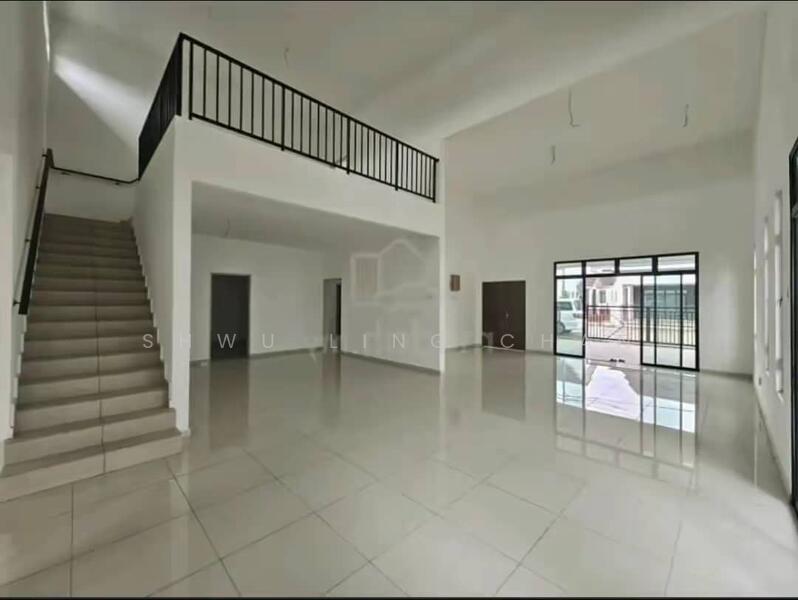 Semi-Detached House for Sale in Kotasas (Kuantan) - Shwu Ling Chan - Living Room - PropertyGuru.com.my