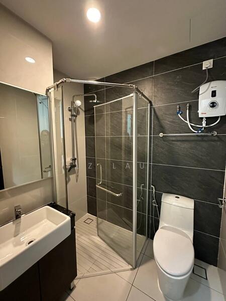 Condominium for Rent at Bay Point @ Country Garden Danga Bay - LZ Lau - PropertyGuru.com.my