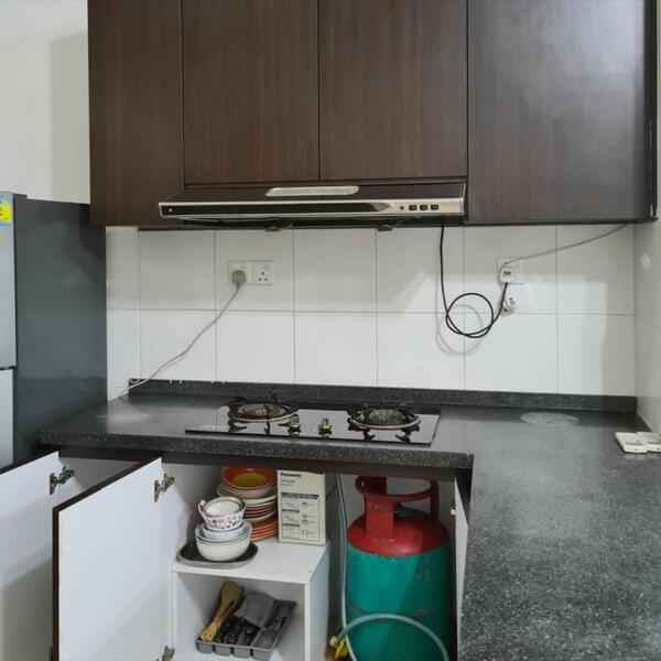 Condominium for Sale at Fairway Suites - Sharon Ong - Kitchen - PropertyGuru.com.my