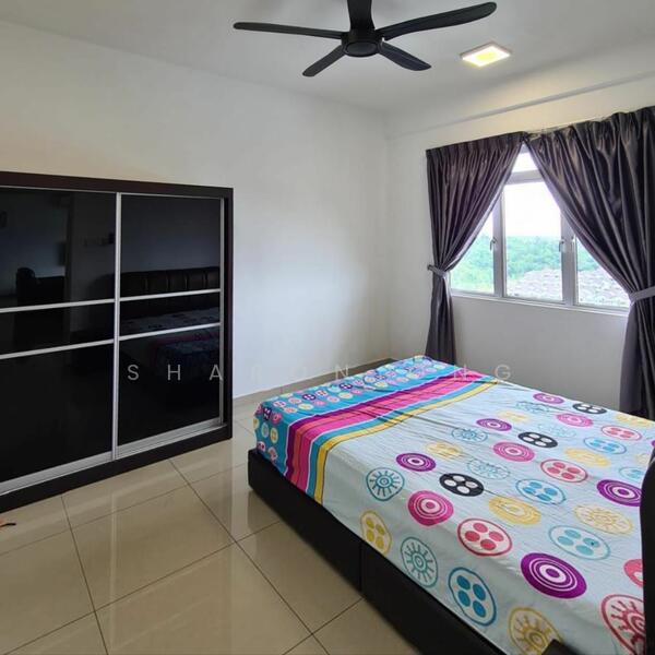 Condominium for Sale at Fairway Suites - Sharon Ong - Bedroom - PropertyGuru.com.my