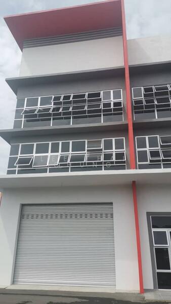 Factory for Rent in Puchong (Selangor) - Lee Thai Chung - Exterior - PropertyGuru.com.my