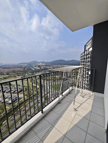 Huni @ Eco Ardence untuk Untuk Disewa - RM 2,500 /bulan, Apr 2026 - Balcony - PropertyGuru.com.my