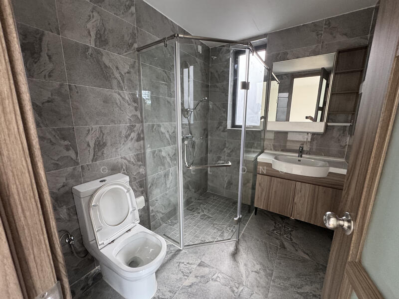 Cluster House for Sale in Forest City (Gelang Patah) - Gabriel Ong - Bathroom - PropertyGuru.com.my