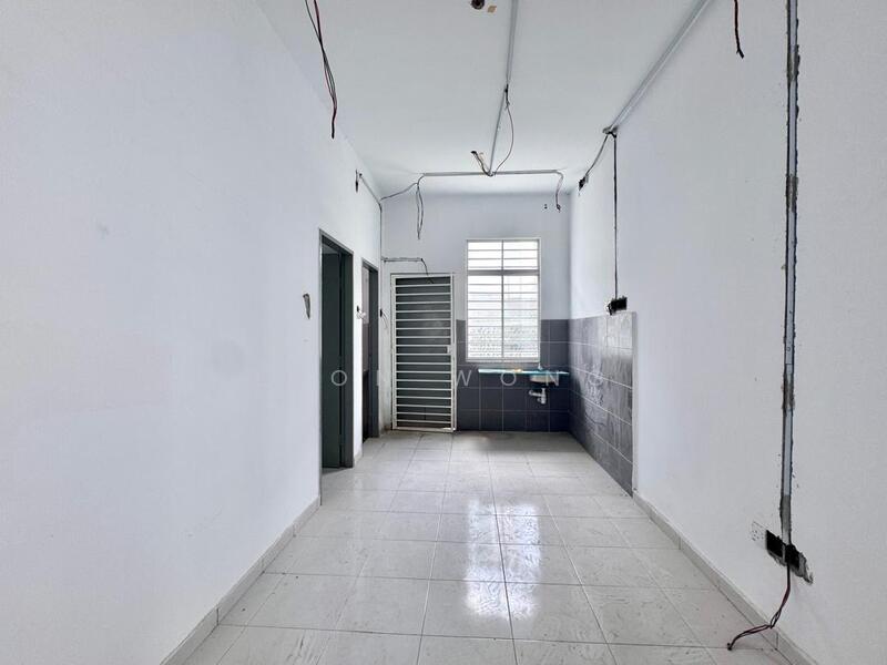 Terraced House for Sale in Taman Kundang Jaya (Rawang) - LEON WONG - Interior - PropertyGuru.com.my
